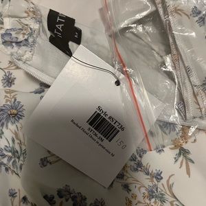 Static brand size M floral chiffon beautiful dress